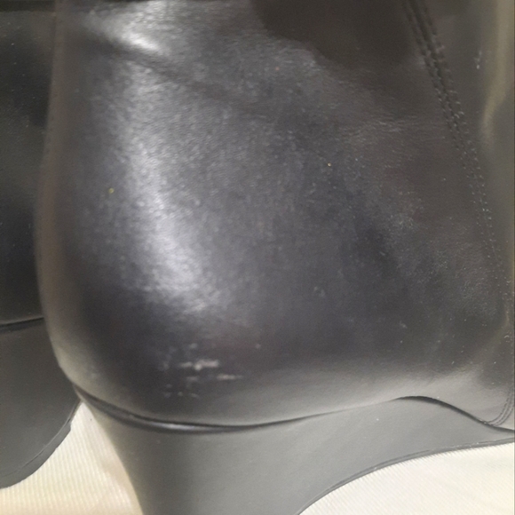 Naturalizer Boots - Picture 3 of 6